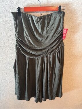 Hearts and Hips green Strapless Tube Romper Shorts 1X